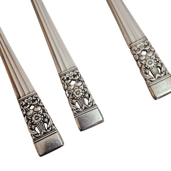 Oneida Coronation Silverplate Set Butter Knife Sugar Spoon vtg community plate - Picture 3 of 8